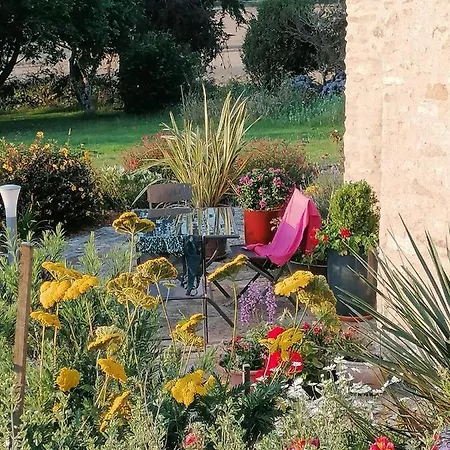 Bed & Breakfast La Tour Du Bois Dormant *